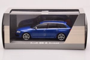Audi RS6 C6 Sepang Blue Minichamps 1:43 5010710223 Diecast — photo 4 of 4