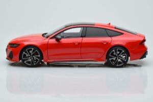 Audi RS7 C8 Sportback Red Kengfai 1:18 VAKF-0332 Resin — photo 4 of 7