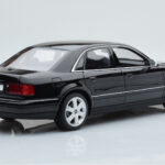Audi S8 D2 Black Otto 1:18 - image 2 of 6