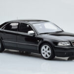 Audi S8 D2 Black Otto 1:18 - image 4 of 6