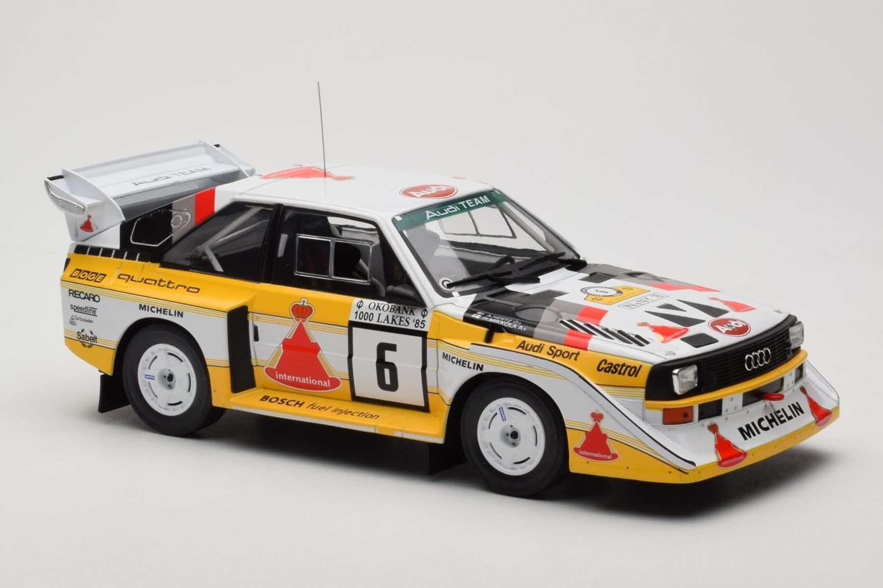 Audi Sport Quattro S1 E2 #6 H. Mikkola / A. Hertz Rally 1000 Lakes 1985 IXO 1:18 18RMC161B Diecast — photo 4 of 6