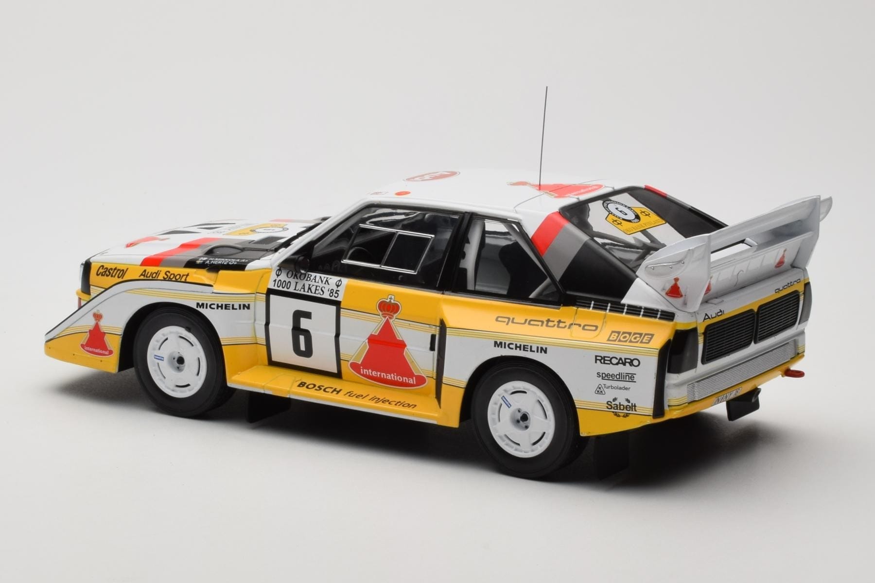 Audi Sport Quattro S1 E2 #6 H. Mikkola / A. Hertz Rally 1000 Lakes 1985 IXO 1:18 18RMC161B Diecast — photo 5 of 6