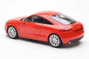 Audi TT 8J Red Metallic Minichamps 1:18 100015021 Diecast — photo 7 of 8