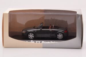 Audi TT 8N Roadster Grey Minichamps 1:43 430017235 Diecast — photo 4 of 4