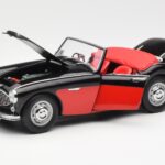 Austin-Healey 3000 Mk I Spider Black Red Kyosho 1:18 08141KR - image 2 of 8