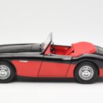 Austin-Healey 3000 Mk I Spider Black Red Kyosho 1:18 08141KR - image 4 of 8