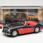 Austin-Healey 3000 Mk I Spider Black Red Kyosho 1:18 08141KR - image 8 of 8