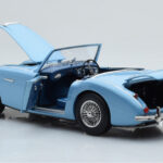 Austin-Healey 3000 Mk1 BN7 Blue Kyosho 1:18 - image 3 of 8