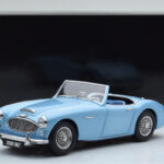 Austin-Healey 3000 Mk1 BN7 Blue Kyosho 1:18 - image 8 of 8