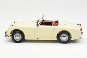 Austin-Healey Sprite Mk I Open Old English White Kyosho 1:18 08953EW Diecast — photo 4 of 8