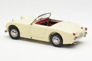 Austin-Healey Sprite Mk I Open Old English White Kyosho 1:18 08953EW Diecast — photo 7 of 8