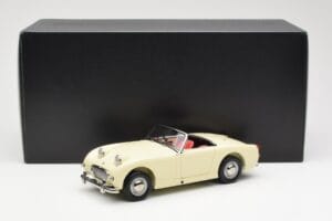 Austin-Healey Sprite Mk I Open Old English White Kyosho 1:18 08953EW Diecast — photo 8 of 8