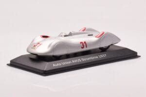 Auto Union Stromlinie #31 AVUS 1937 Silver Minichamps 1:43 5030900503 Diecast — photo 2 of 4