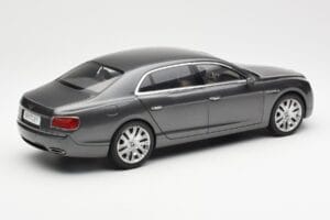 Bentley Flying Spur W12 Granite Grey Kyosho 1:18 08891GN Diecast — photo 3 of 8
