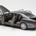 Bentley Flying Spur W12 Granite Grey Kyosho 1:18 08891GN - image 5 of 8