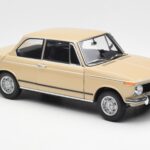 BMW 2002 Ti E10 Sahara Beige Kyosho 1:18 08541BG - image 6 of 8