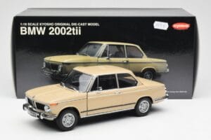 BMW 2002 Ti E10 Sahara Beige Kyosho 1:18 08541BG Diecast — photo 8 of 8
