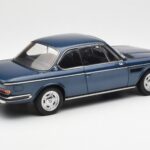 BMW 3.0 CSi E9 Blue Metallic AUTOart 1:18 - image 3 of 8