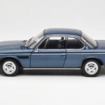 BMW 3.0 CSi E9 Blue Metallic AUTOart 1:18 - image 4 of 8
