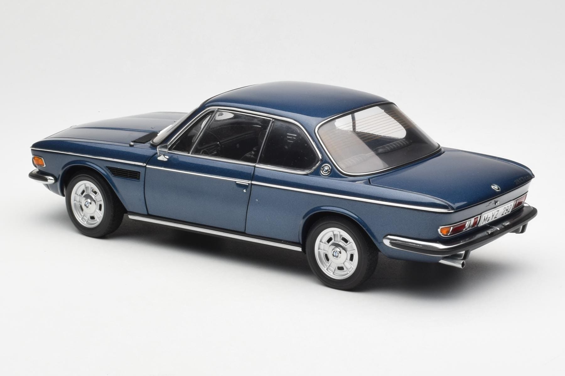 BMW 3.0 CSi E9 Blue Metallic AUTOart 1:18 70672 Diecast — photo 7 of 8
