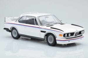 BMW 3.0 CSL E9 White Dealer Edition Minichamps 1:18 80435A5D020 Diecast — photo 5 of 7
