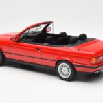 BMW 318i E30 Cabriolet Red Norev 1:18 183210 - image 5 of 6