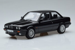 BMW 325i E30 Black Norev 1:18