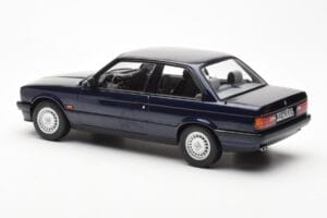 BMW 325i E30 Blue Metallic Norev 1:18 183201 Diecast — photo 5 of 6