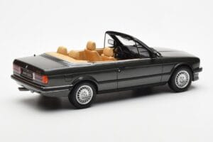 BMW 325i E30 Cabriolet Achat Green Otto 1:18 OT572 Resin — photo 2 of 6