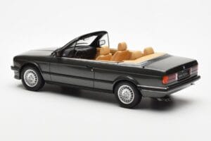 BMW 325i E30 Cabriolet Achat Green Otto 1:18 OT572 Resin — photo 5 of 6