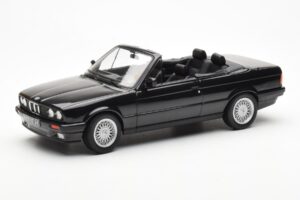 BMW 325i E30 Cabriolet Black Metallic Norev 1:18 183211