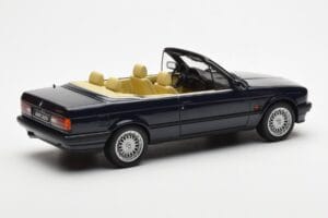 BMW 325i E30 Cabriolet Blue Otto 1:18 OT114 Resin — photo 2 of 6