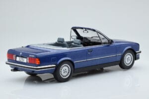BMW 325i E30 Convertible Blue MCG 1:18 MCG18381 Diecast — photo 2 of 5