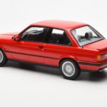 BMW 325i E30 Red Norev 1:18 - image 5 of 6