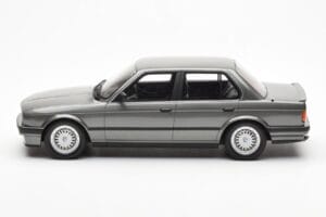 BMW 325i E30 Sedan Dolphin Grey Otto 1:18 OT819 Resin — photo 3 of 6