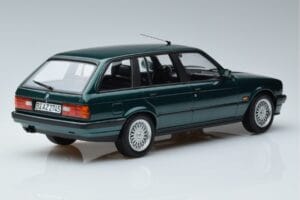 BMW 325i E30 Touring Green Metallic Norev 1:18 183219 Diecast — photo 2 of 6