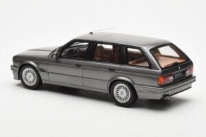 BMW 325i E30 Touring Grey Otto 1:18 OT929 Resin — photo 5 of 6