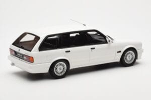 BMW 325i E30 Touring M Package White Otto 1:18 OT238 Resin — photo 2 of 5