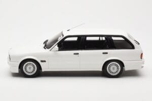 BMW 325i E30 Touring M Package White Otto 1:18 OT238 Resin — photo 3 of 5