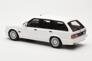BMW 325i E30 Touring M Package White Otto 1:18 OT238 Resin — photo 4 of 5
