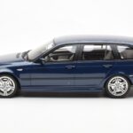 BMW 330i E46 Touring Blue Otto 1:18 - image 3 of 6