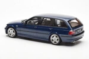BMW 330i E46 Touring Blue Otto 1:18 OT251 Resin — photo 5 of 6
