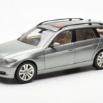 BMW 330i E91 Touring Grey Metallic Kyosho 1:18