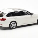 BMW 335i F31 Touring Alpine White Paragon 1:18 - image 3 of 8