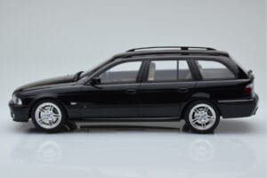 BMW 540 E39 Touring M Package Black Otto 1:18 OT1013 Resin — photo 3 of 6