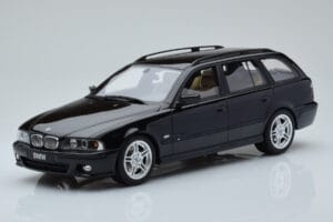 BMW 540 E39 Touring M Package Black Otto 1:18 OT1013