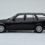 BMW 540i E34 Touring Black Metallic MCG 1:18 - image 3 of 6