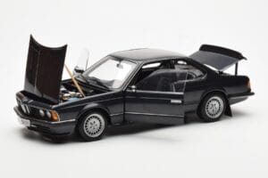 BMW 635 CSi E24 Diamant Black Metallic AUTOart 1:18 70521 Diecast — photo 2 of 8