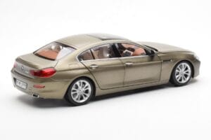 BMW 650i F06 Gran Coupe Frozen Bronze Metallic Paragon 1:18 80432218742 Diecast — photo 3 of 8