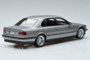 BMW 7 Series E38 750iL Otto 1:18 OT952 Resin — photo 2 of 6